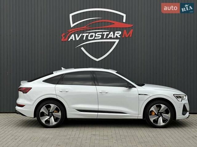 Белый Ауди E-Tron, объемом двигателя 0 л и пробегом 100 тыс. км за 36500 $, фото 8 на Automoto.ua