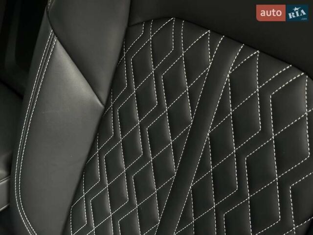 Белый Ауди E-Tron, объемом двигателя 0 л и пробегом 100 тыс. км за 36500 $, фото 25 на Automoto.ua