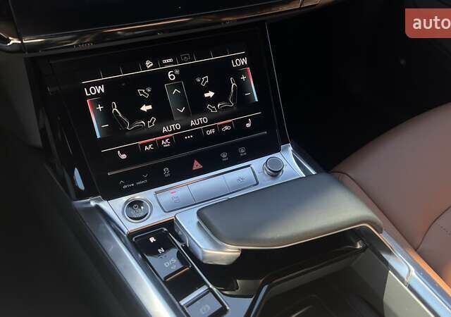 Белый Ауди E-Tron, объемом двигателя 0 л и пробегом 66 тыс. км за 34229 $, фото 31 на Automoto.ua