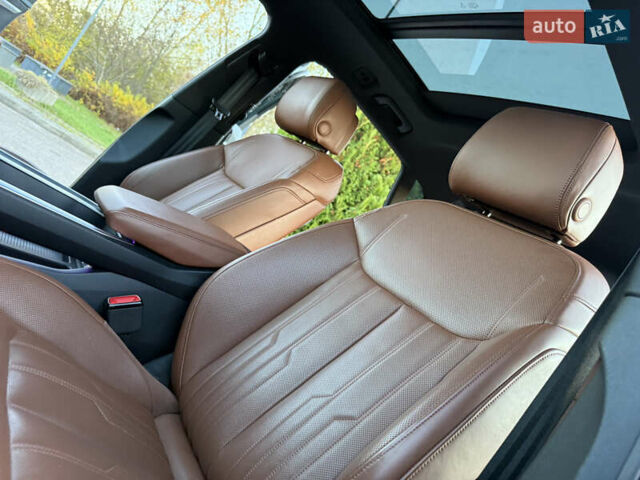 Ауді E-Tron 2020 у Львові на Automoto.ua Білий Ауді E-Tron, об'ємом двигуна 0 л та пробігом 156 тис. км за 29500 $, фото 56 на Automoto.ua