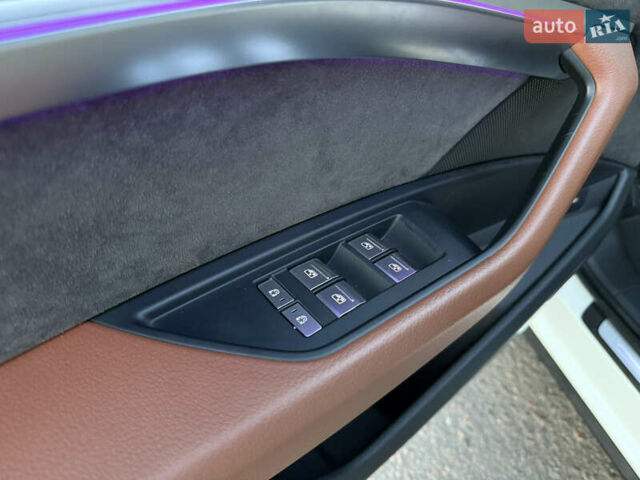Ауді E-Tron 2020 у Львові на Automoto.ua Білий Ауді E-Tron, об'ємом двигуна 0 л та пробігом 156 тис. км за 29500 $, фото 53 на Automoto.ua