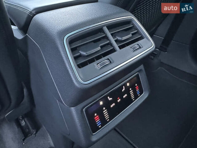 Белый Ауди E-Tron, объемом двигателя 0 л и пробегом 77 тыс. км за 37900 $, фото 43 на Automoto.ua