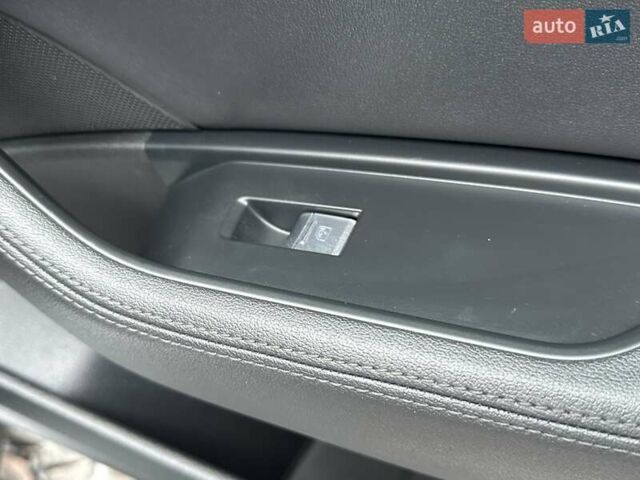 Белый Ауди E-Tron, объемом двигателя 0 л и пробегом 145 тыс. км за 22800 $, фото 77 на Automoto.ua