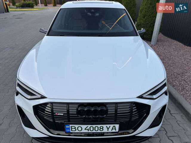 Белый Ауди E-Tron, объемом двигателя 0 л и пробегом 77 тыс. км за 37900 $, фото 58 на Automoto.ua