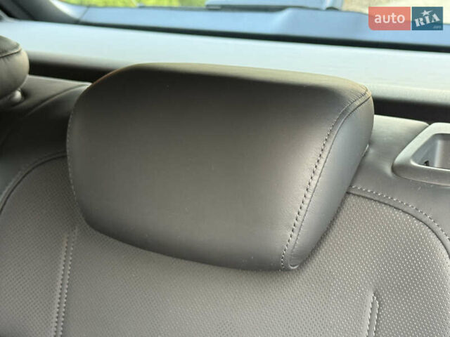 Белый Ауди E-Tron, объемом двигателя 0 л и пробегом 198 тыс. км за 27800 $, фото 44 на Automoto.ua