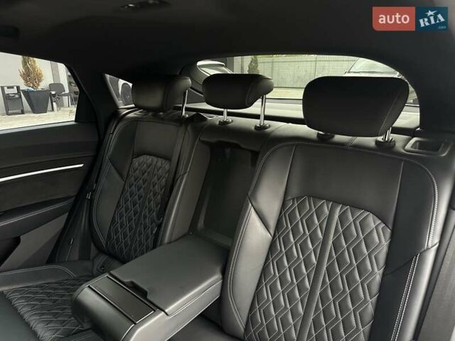 Белый Ауди E-Tron, объемом двигателя 0 л и пробегом 100 тыс. км за 36500 $, фото 22 на Automoto.ua