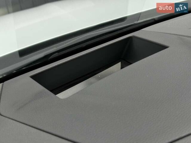 Белый Ауди E-Tron, объемом двигателя 0 л и пробегом 100 тыс. км за 36500 $, фото 49 на Automoto.ua