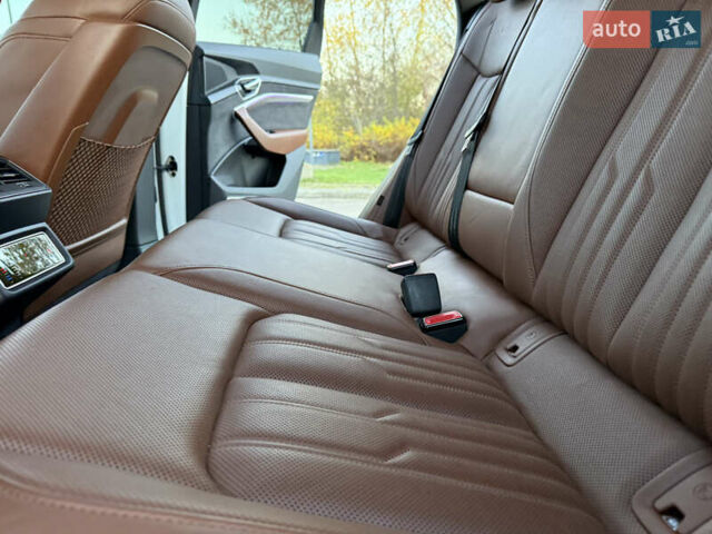 Ауді E-Tron 2020 у Львові на Automoto.ua Білий Ауді E-Tron, об'ємом двигуна 0 л та пробігом 156 тис. км за 29500 $, фото 67 на Automoto.ua