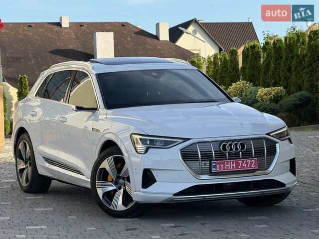 Ауди E-Tron 2020 в Дрогобыче на Automoto.ua Белый Ауди E-Tron, объемом двигателя 0 л и пробегом 156 тыс. км за 29900 $, фото 2 на Automoto.ua