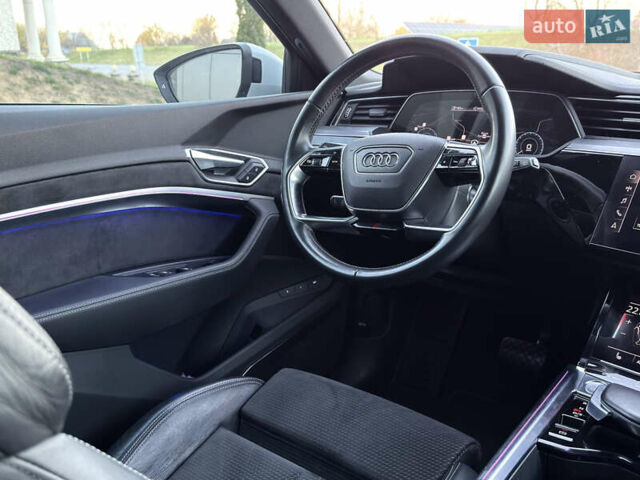 Білий Ауді E-Tron, об'ємом двигуна 0 л та пробігом 89 тис. км за 33500 $, фото 8 на Automoto.ua