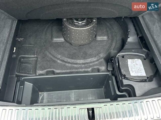 Белый Ауди E-Tron, объемом двигателя 0 л и пробегом 145 тыс. км за 22800 $, фото 93 на Automoto.ua