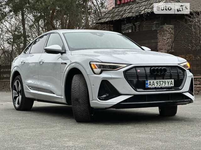 Білий Ауді E-Tron, об'ємом двигуна 0 л та пробігом 44 тис. км за 63500 $, фото 2 на Automoto.ua