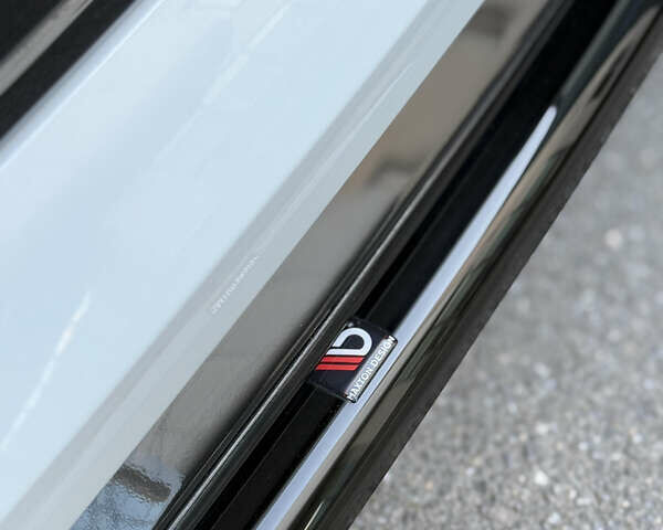 Белый Ауди E-Tron, объемом двигателя 0 л и пробегом 95 тыс. км за 39999 $, фото 23 на Automoto.ua