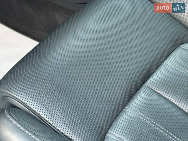 Белый Ауди E-Tron, объемом двигателя 0 л и пробегом 198 тыс. км за 27400 $, фото 34 на Automoto.ua