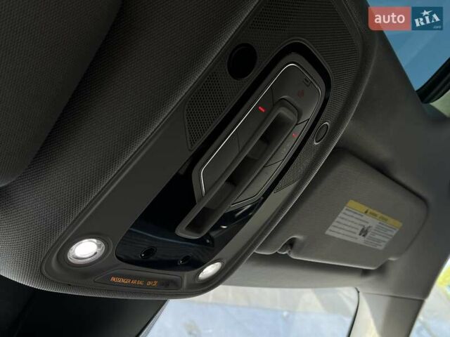 Белый Ауди E-Tron, объемом двигателя 0 л и пробегом 16 тыс. км за 46990 $, фото 42 на Automoto.ua