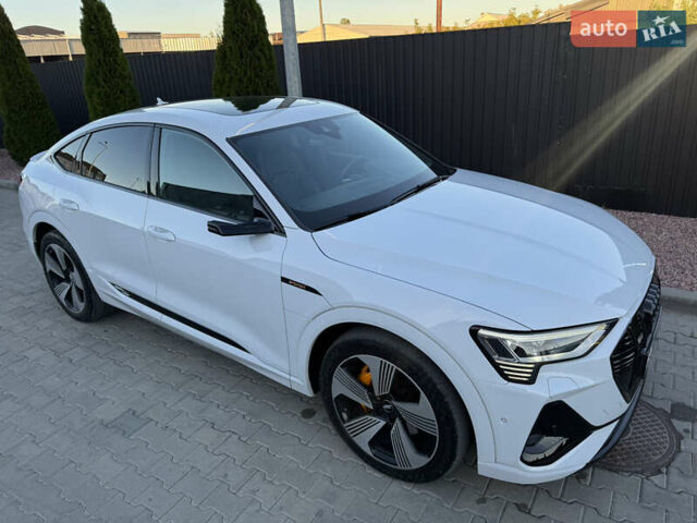Белый Ауди E-Tron, объемом двигателя 0 л и пробегом 77 тыс. км за 37900 $, фото 16 на Automoto.ua