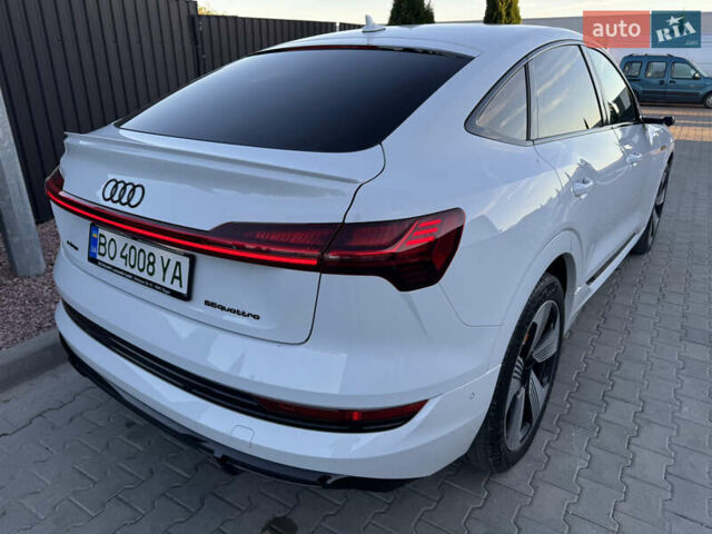 Белый Ауди E-Tron, объемом двигателя 0 л и пробегом 77 тыс. км за 37900 $, фото 12 на Automoto.ua