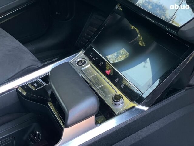 Белый Ауди E-Tron, объемом двигателя 0 л и пробегом 93 тыс. км за 31440 $, фото 20 на Automoto.ua