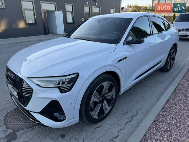 Белый Ауди E-Tron, объемом двигателя 0 л и пробегом 77 тыс. км за 37900 $, фото 6 на Automoto.ua
