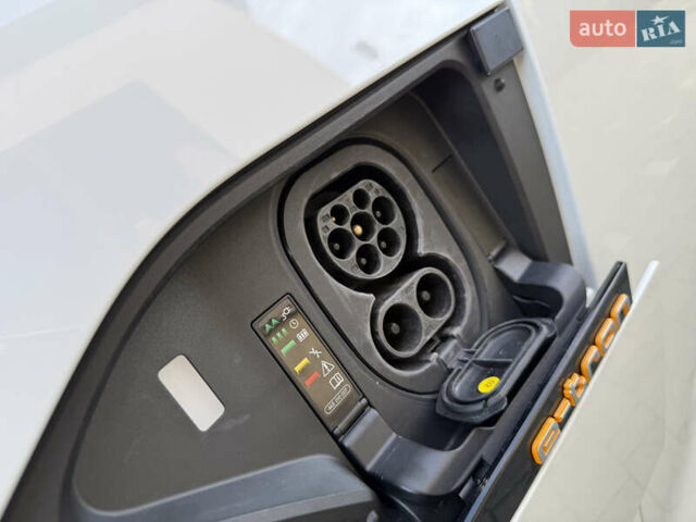 Ауди E-Tron 2020 в Дрогобыче на Automoto.ua Белый Ауди E-Tron, объемом двигателя 0 л и пробегом 156 тыс. км за 29900 $, фото 26 на Automoto.ua