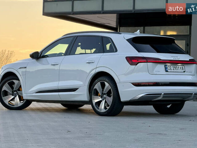 Білий Ауді E-Tron, об'ємом двигуна 0 л та пробігом 89 тис. км за 33500 $, фото 2 на Automoto.ua