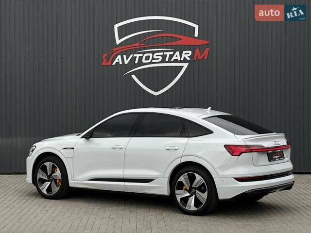 Белый Ауди E-Tron, объемом двигателя 0 л и пробегом 100 тыс. км за 36500 $, фото 13 на Automoto.ua