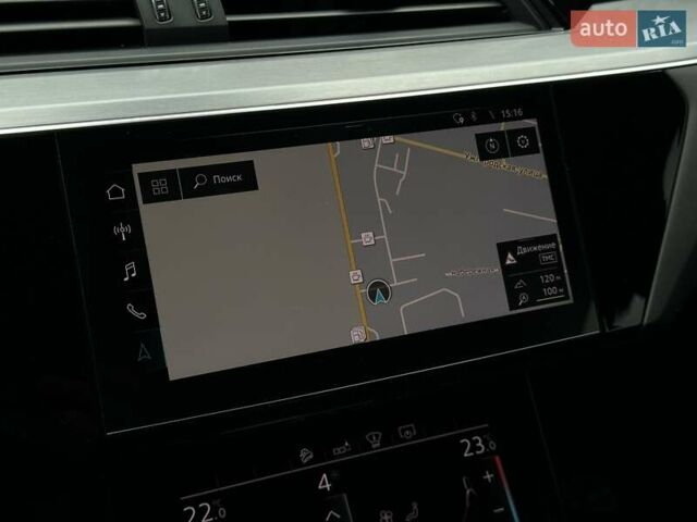 Белый Ауди E-Tron, объемом двигателя 0 л и пробегом 100 тыс. км за 36500 $, фото 39 на Automoto.ua