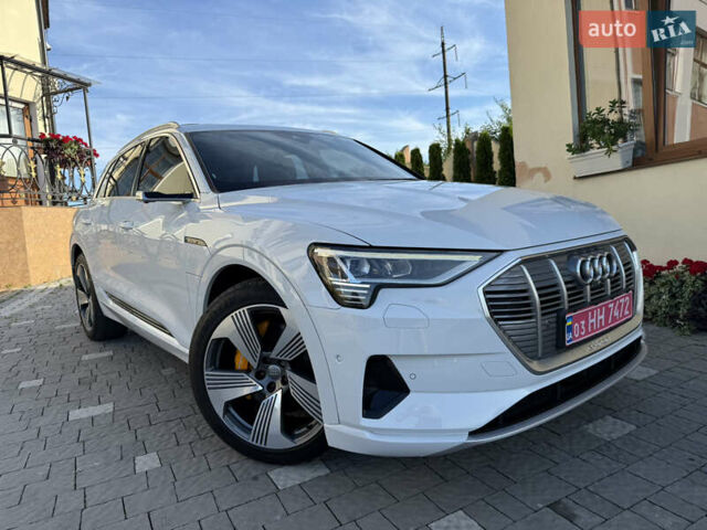 Ауди E-Tron 2020 в Дрогобыче на Automoto.ua Белый Ауди E-Tron, объемом двигателя 0 л и пробегом 156 тыс. км за 29900 $, фото 3 на Automoto.ua
