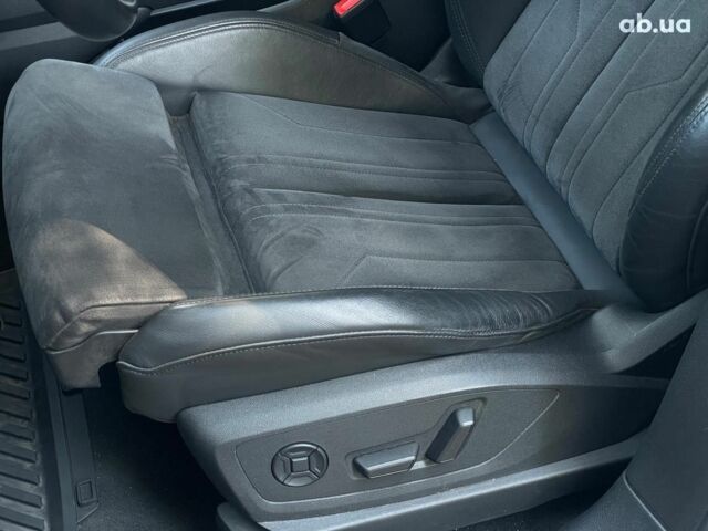 Белый Ауди E-Tron, объемом двигателя 0 л и пробегом 93 тыс. км за 31440 $, фото 31 на Automoto.ua