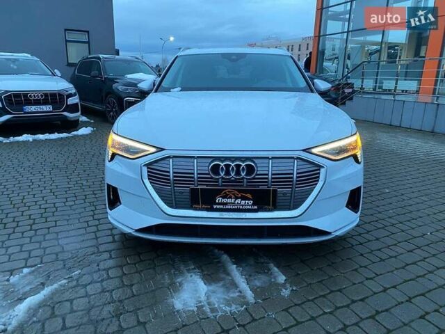 Білий Ауді E-Tron, об'ємом двигуна 0 л та пробігом 55 тис. км за 29400 $, фото 1 на Automoto.ua