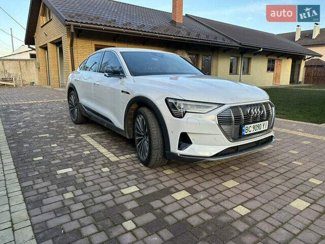 Белый Ауди E-Tron, объемом двигателя 0 л и пробегом 76 тыс. км за 30500 $, фото 1 на Automoto.ua