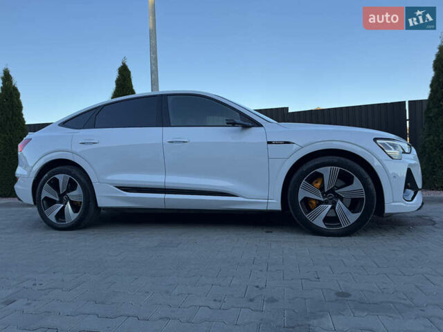 Белый Ауди E-Tron, объемом двигателя 0 л и пробегом 77 тыс. км за 37900 $, фото 15 на Automoto.ua