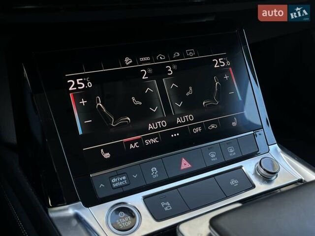 Белый Ауди E-Tron, объемом двигателя 0 л и пробегом 16 тыс. км за 46990 $, фото 40 на Automoto.ua