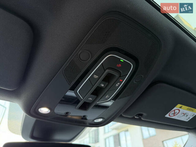 Белый Ауди E-Tron, объемом двигателя 0 л и пробегом 128 тыс. км за 26300 $, фото 23 на Automoto.ua