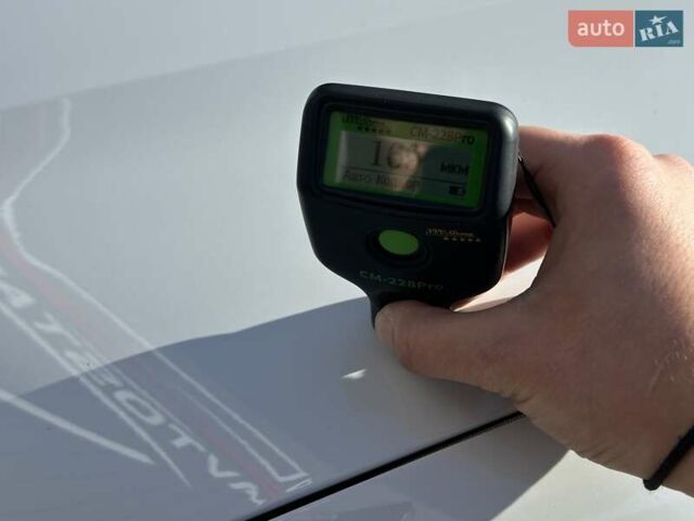 Белый Ауди E-Tron, объемом двигателя 0 л и пробегом 100 тыс. км за 36500 $, фото 61 на Automoto.ua