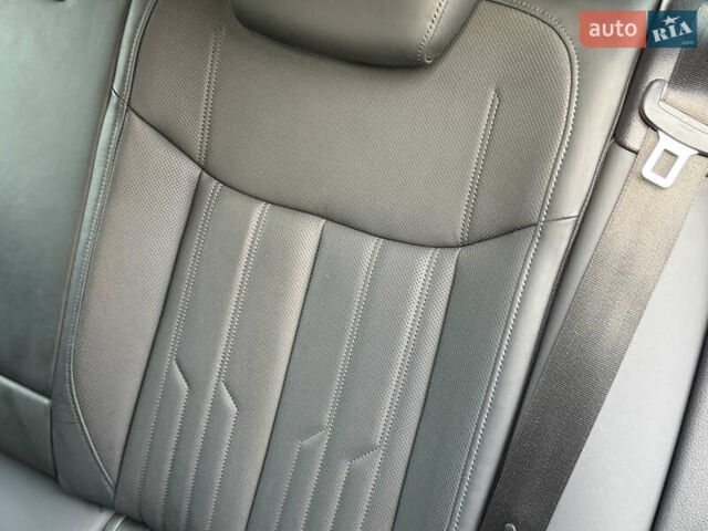 Белый Ауди E-Tron, объемом двигателя 0 л и пробегом 198 тыс. км за 27700 $, фото 46 на Automoto.ua