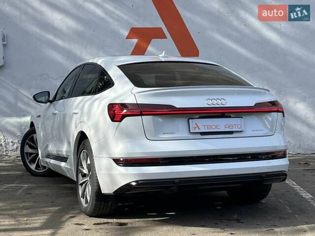 Белый Ауди E-Tron, объемом двигателя 0 л и пробегом 16 тыс. км за 46990 $, фото 20 на Automoto.ua