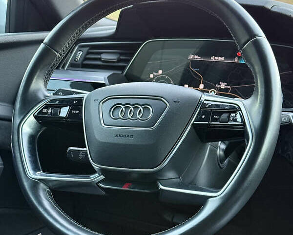 Білий Ауді E-Tron, об'ємом двигуна 0 л та пробігом 89 тис. км за 33500 $, фото 18 на Automoto.ua