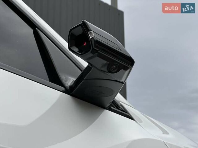 Белый Ауди E-Tron, объемом двигателя 0 л и пробегом 100 тыс. км за 36500 $, фото 12 на Automoto.ua