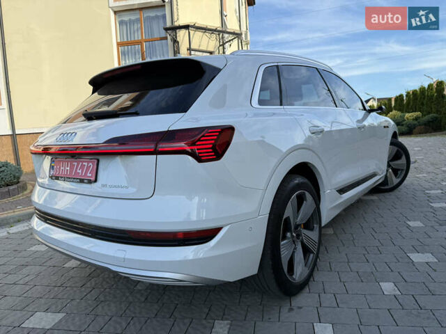 Ауди E-Tron 2020 в Дрогобыче на Automoto.ua Белый Ауди E-Tron, объемом двигателя 0 л и пробегом 156 тыс. км за 29900 $, фото 40 на Automoto.ua