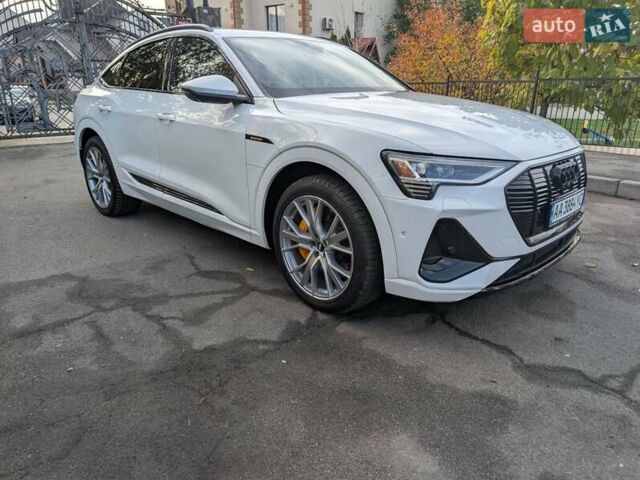 Ауді E-Tron 2020 у Чернівцях на Automoto.ua Білий Ауді E-Tron, об'ємом двигуна 0 л та пробігом 291 тис. км за 27600 $, фото 11 на Automoto.ua