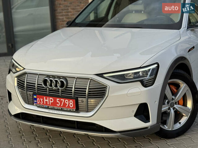 Білий Ауді E-Tron, об'ємом двигуна 0 л та пробігом 98 тис. км за 29700 $, фото 14 на Automoto.ua