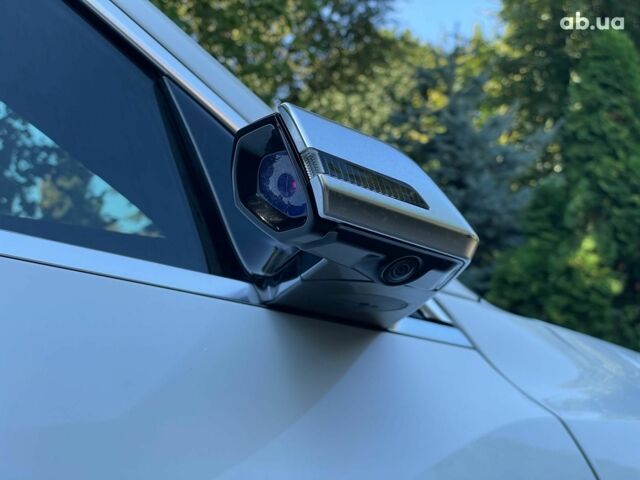 Белый Ауди E-Tron, объемом двигателя 0 л и пробегом 93 тыс. км за 31440 $, фото 13 на Automoto.ua