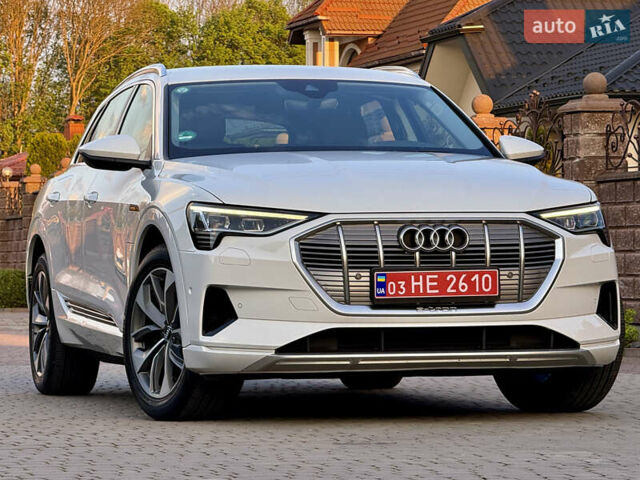 Белый Ауди E-Tron, объемом двигателя 0 л и пробегом 198 тыс. км за 27700 $, фото 11 на Automoto.ua