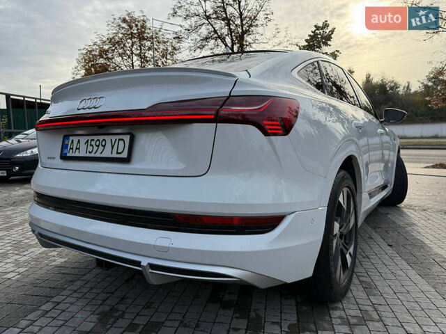 Білий Ауді E-Tron, об'ємом двигуна 0 л та пробігом 104 тис. км за 35000 $, фото 18 на Automoto.ua