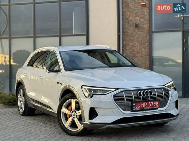 Ауди E-Tron 2020 в Тернополе на Automoto.ua Белый Ауди E-Tron, объемом двигателя 0 л и пробегом 98 тыс. км за 29999 $, фото 7 на Automoto.ua