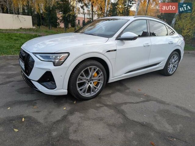 Ауді E-Tron 2020 у Чернівцях на Automoto.ua Білий Ауді E-Tron, об'ємом двигуна 0 л та пробігом 291 тис. км за 27600 $, фото 2 на Automoto.ua