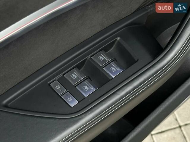 Белый Ауди E-Tron, объемом двигателя 0 л и пробегом 100 тыс. км за 36500 $, фото 34 на Automoto.ua