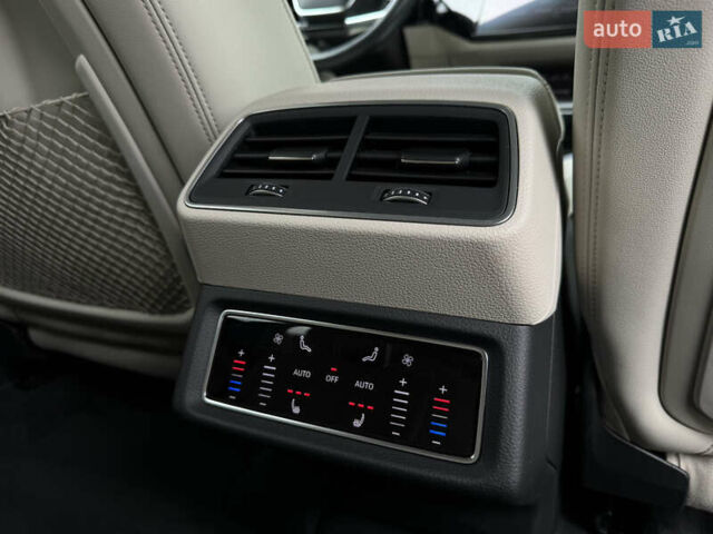 Білий Ауді E-Tron, об'ємом двигуна 0 л та пробігом 98 тис. км за 29700 $, фото 6 на Automoto.ua
