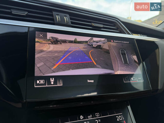 Ауди E-Tron 2020 в Дрогобыче на Automoto.ua Белый Ауди E-Tron, объемом двигателя 0 л и пробегом 156 тыс. км за 29900 $, фото 89 на Automoto.ua